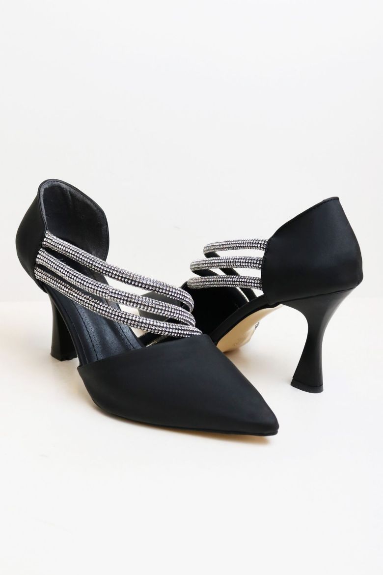 Çapraz Taş Geçişli Sivri Burun Kadeh Topuk Stiletto  SİYAH resmi