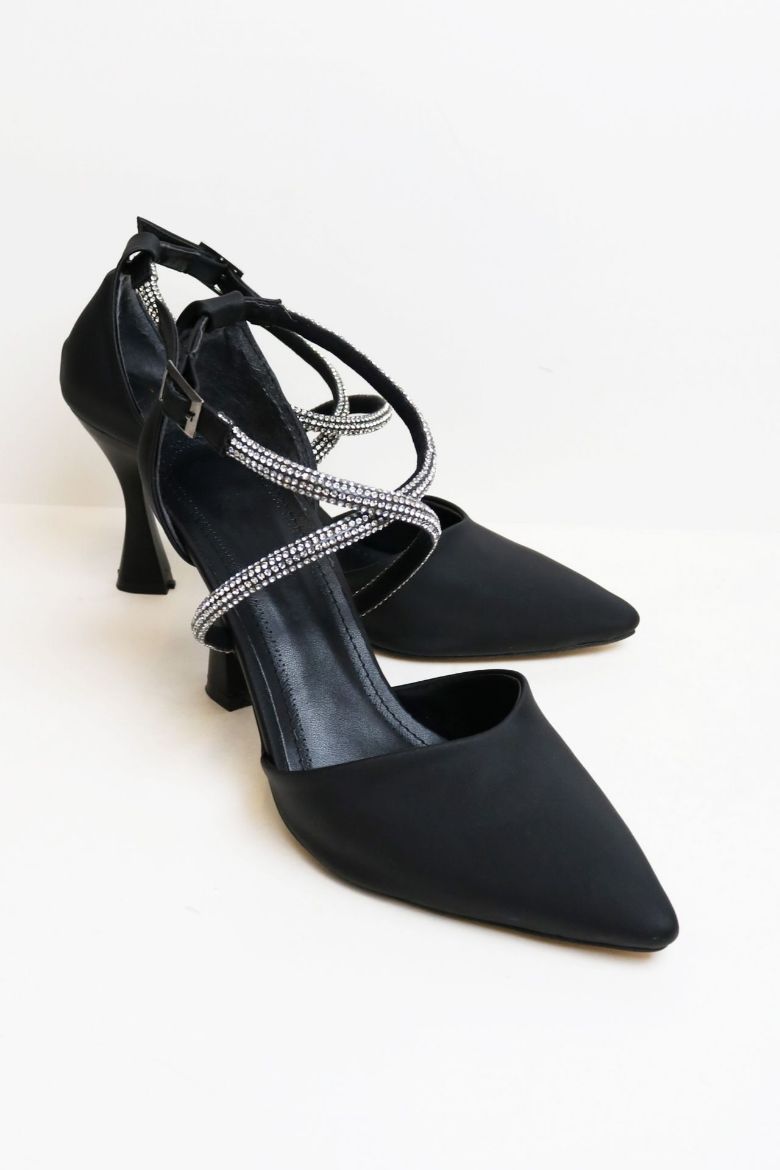 Bilekten Bağlı Sivri Burun Taşlı Kadeh Topuk Stiletto  SİYAH resmi