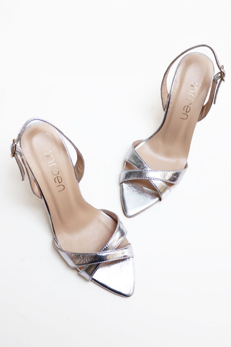 Sivri Burun Çapraz Bantlı Hakiki Deri Topuklu Ayakkabı  GÜMUŞ resmi