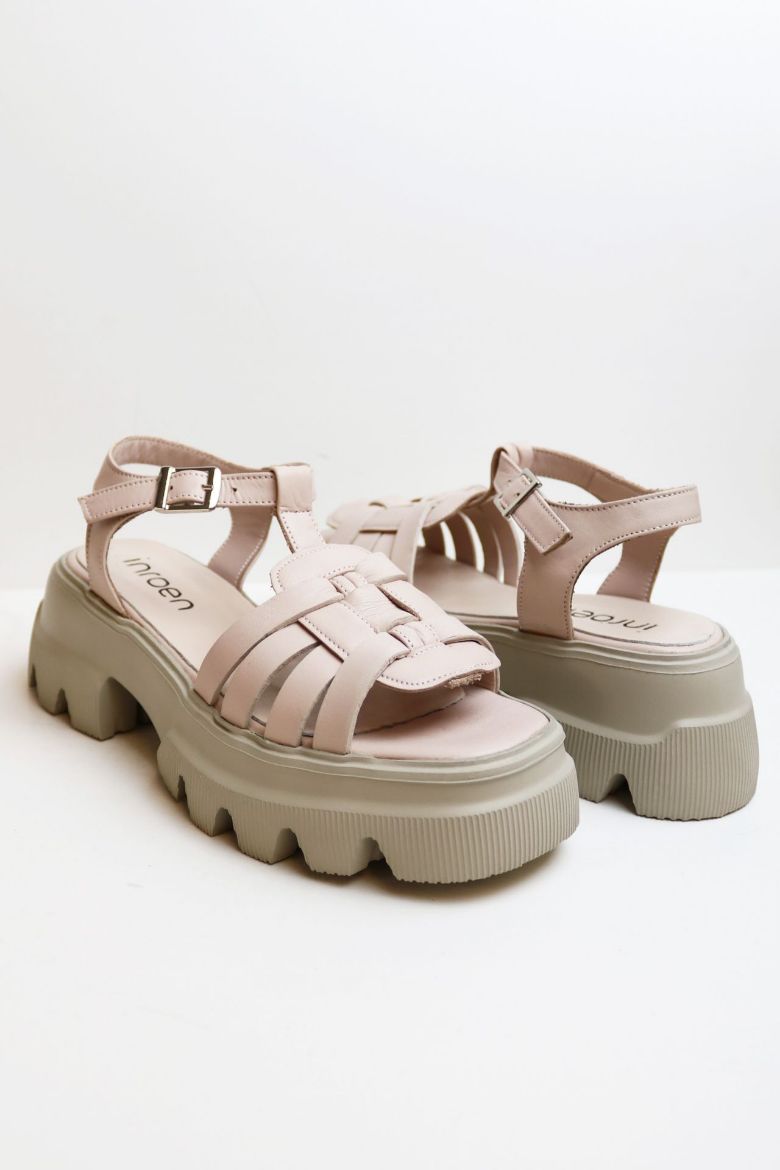 Kemer Detaylı Kalın Taban Hakiki Deri Kadın Sandalet  PUDRA resmi