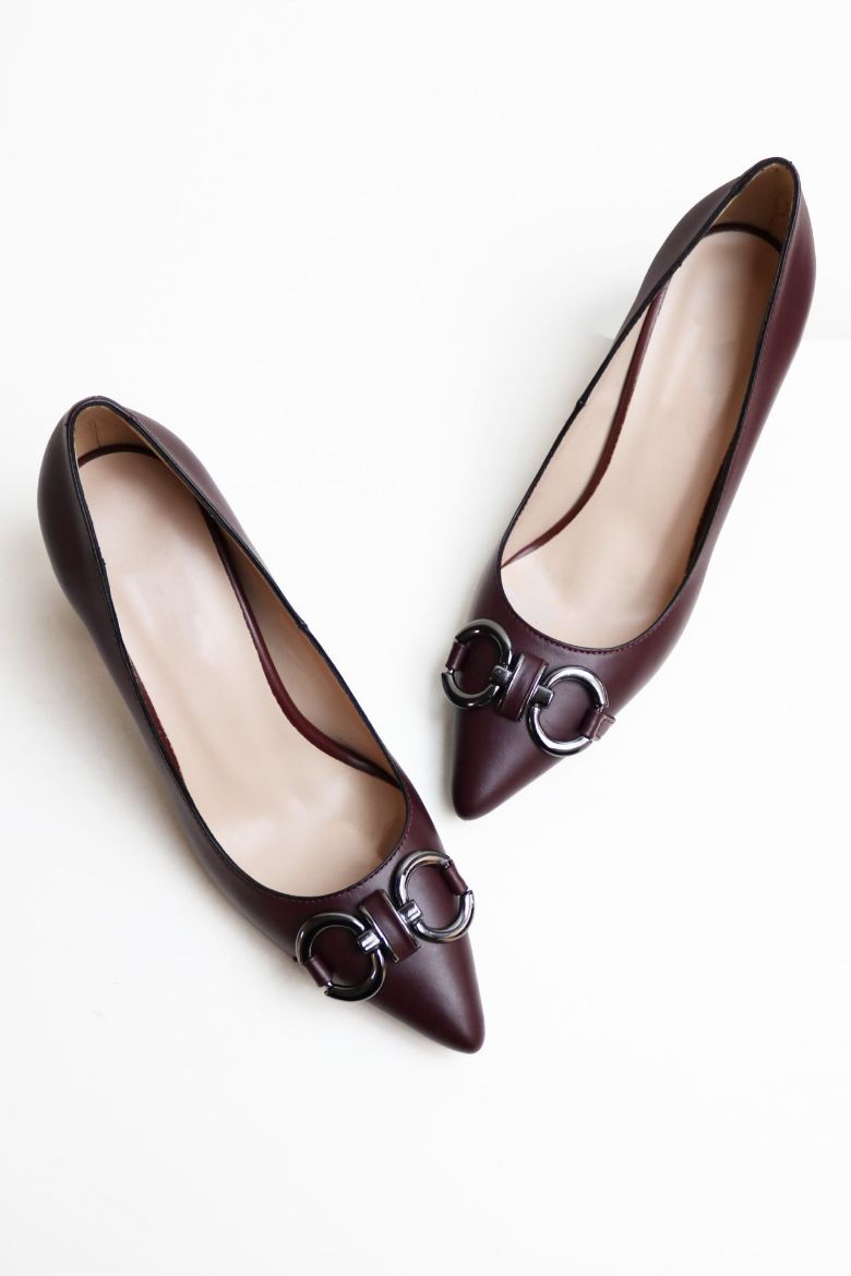  Hakiki Deri Toka Detaylı Topuklu Ayakkabı   BORDO resmi