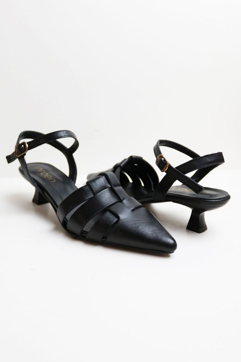 Kemer Detaylı Sivri Burun Hakiki Deri Kısa Topuklu Ayakkabı  SİYAH resmi