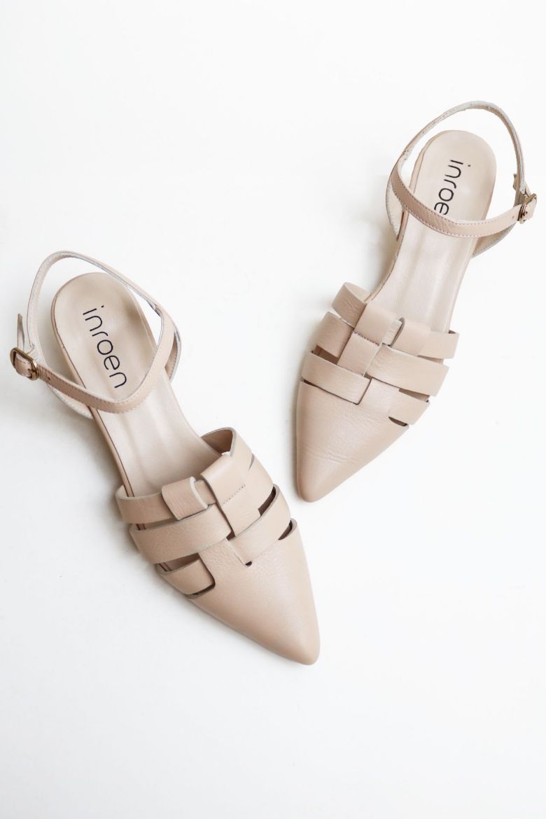 Kemer Detaylı Sivri Burun Hakiki Deri Kısa Topuklu Ayakkabı  TEN  resmi