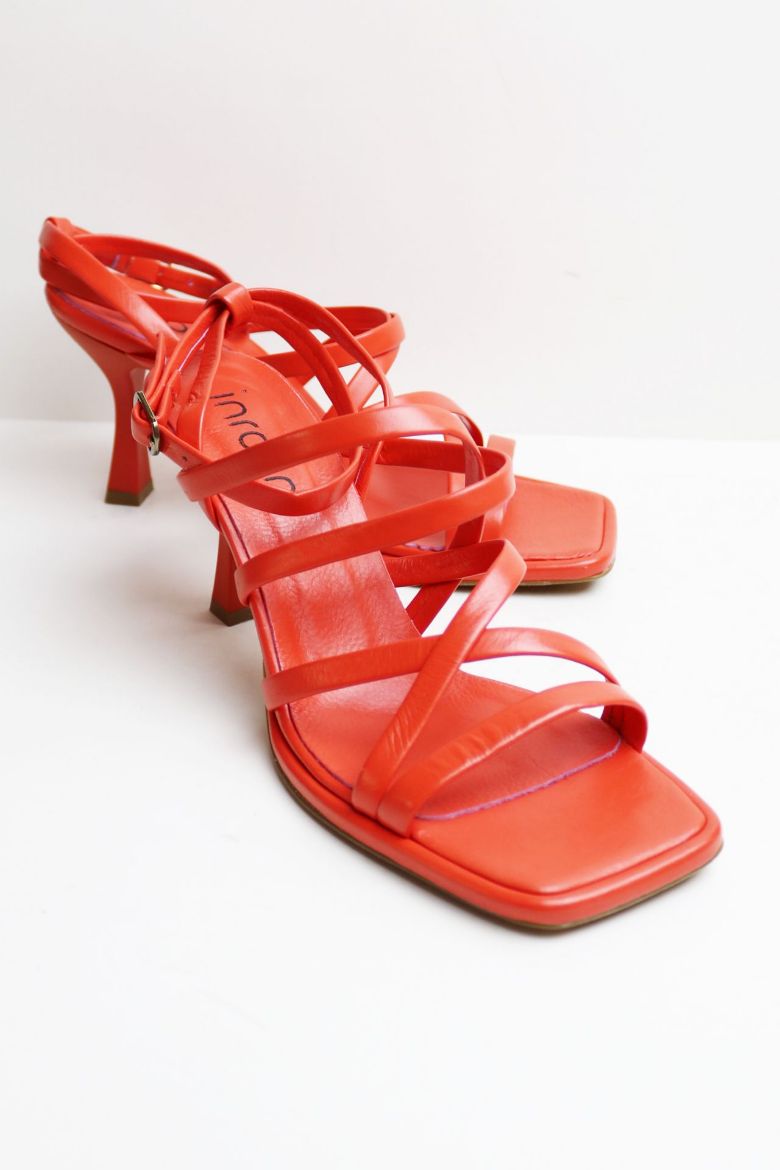 Çarpraz Bantlı Hakiki Deri Bilekten Bağlamalı Kadeh Topuk Topuklu Ayakkabı  NARCİCEGİ resmi